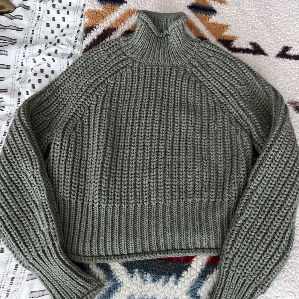 H&M Sage Green Turtleneck Sweater